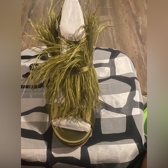 Sam Edelman Green Heels with Feather Detail